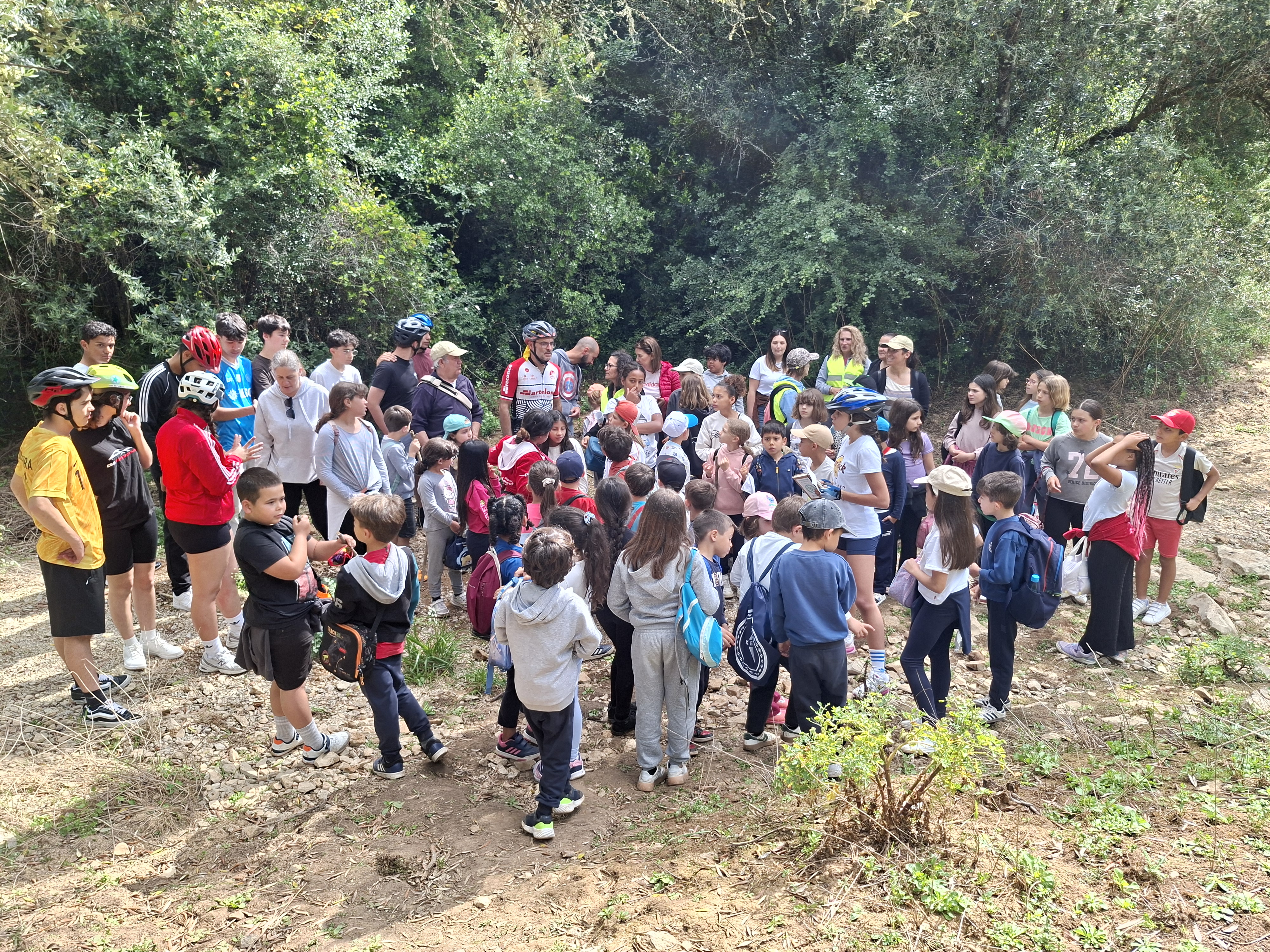 Encontro de alunos da Escola EB 2/3 Frei Estêvão Martins com os alunos da Escola Básica do Carvalhal - 2