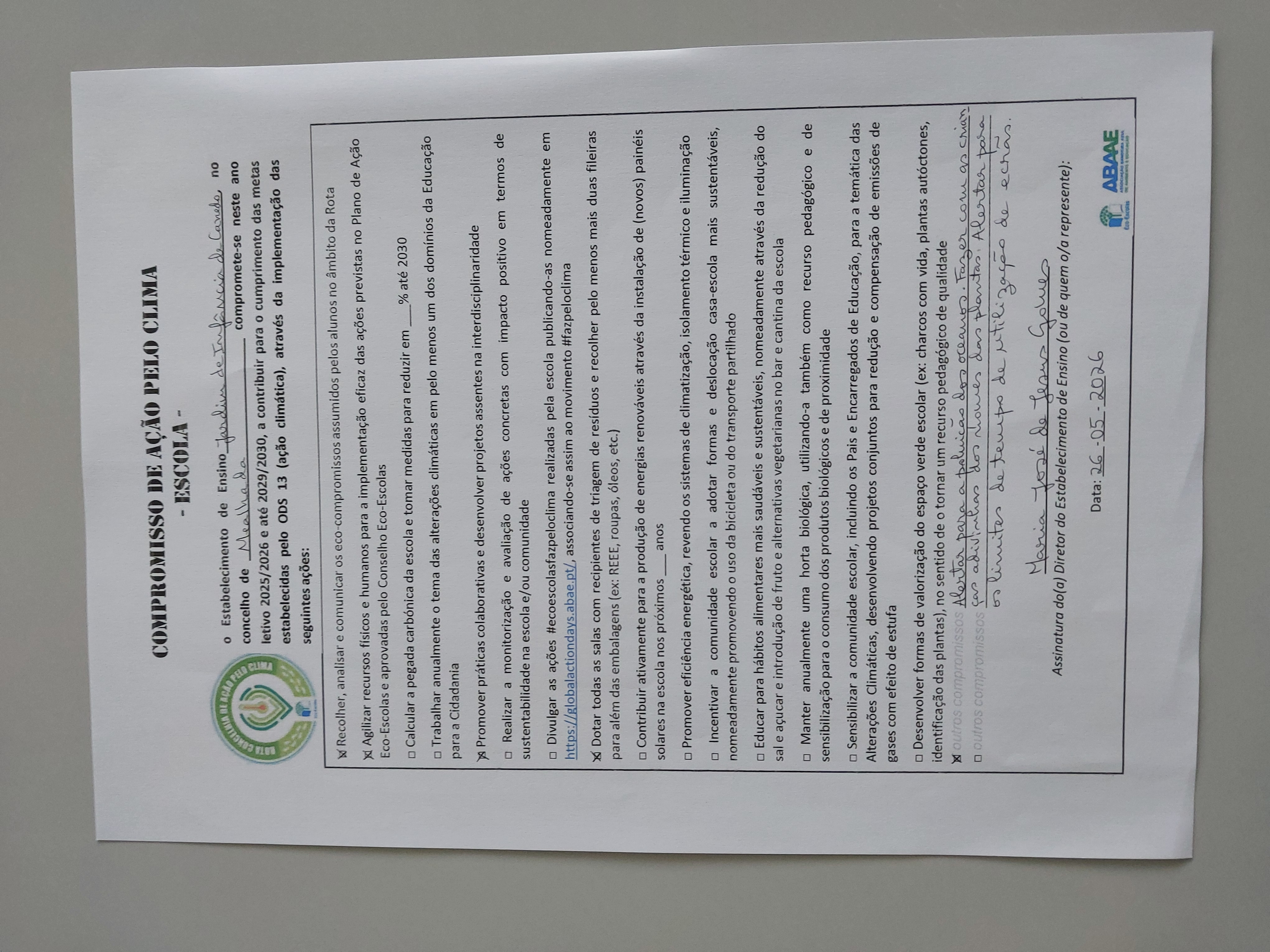 Compromissos da escola.