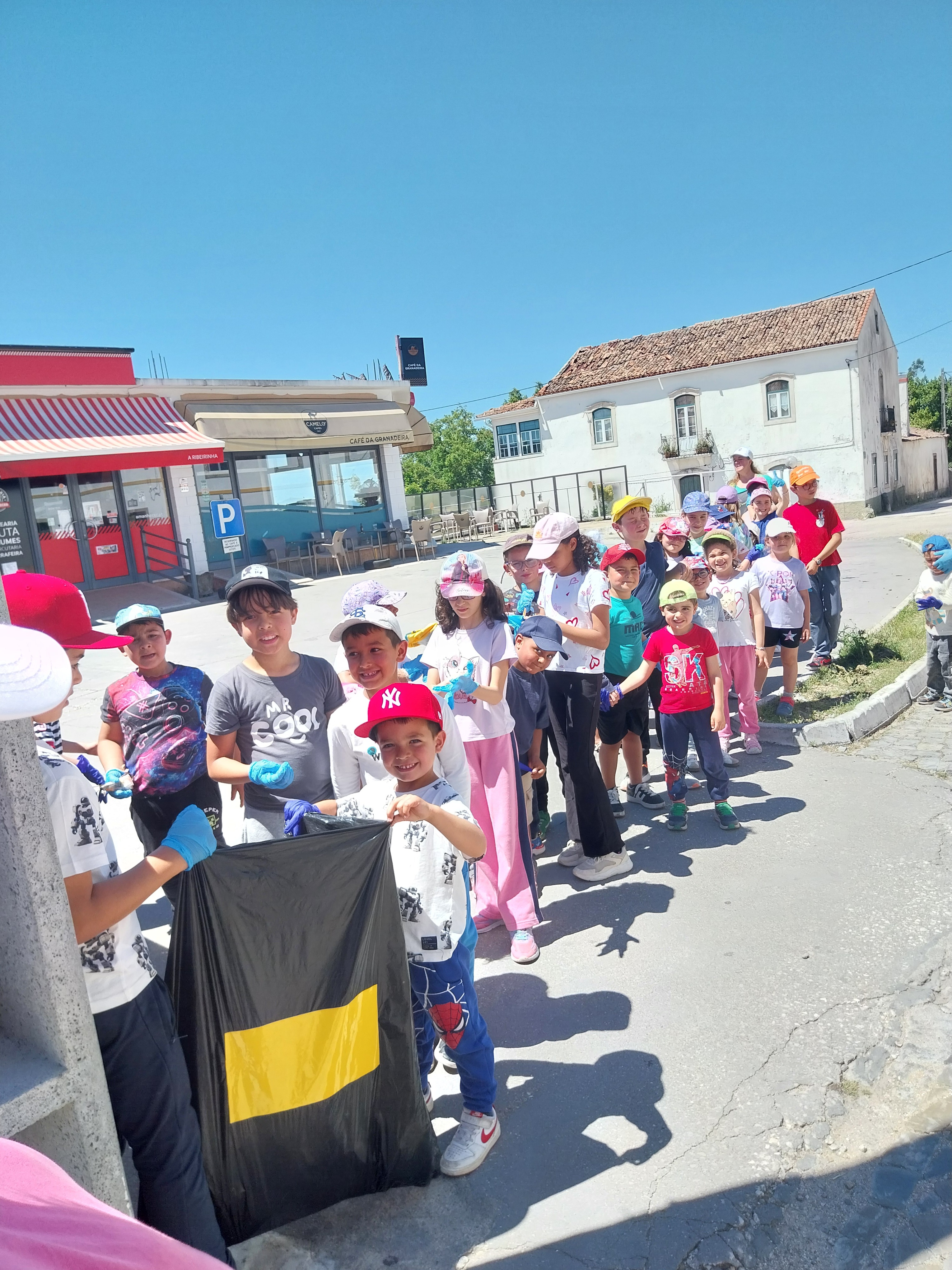 Ação de limpeza da comunidade