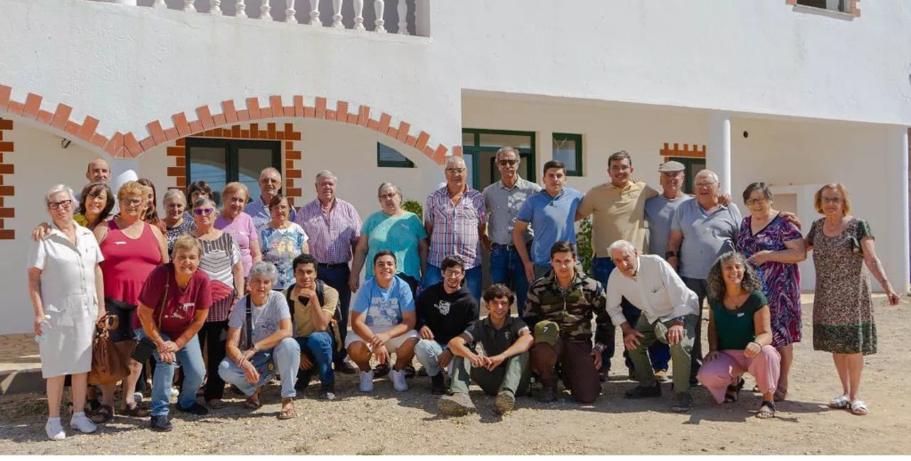 Projeto GERMINAR – sementes com intergeracionalidade- atividades: Implementação jardins floresta