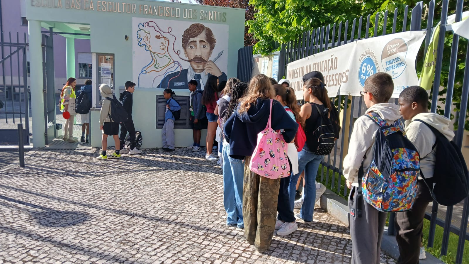 Chegada à escola anfitriã